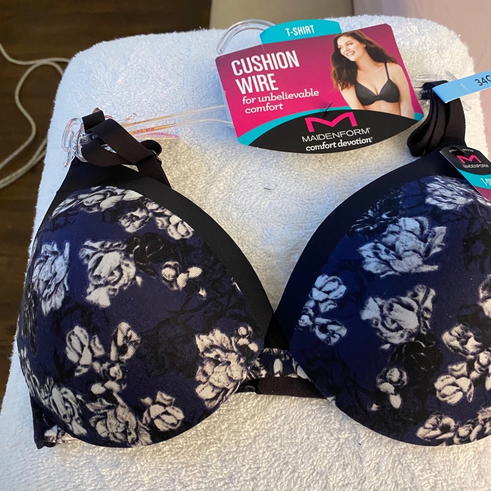 Madame form comfort devotion cushion wire brawl
